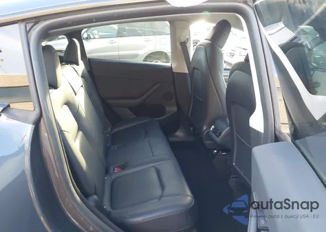 2023 Tesla Model Y Rwd z USA, uszkodzony, nr VIN 7SAYGDED5PF980132